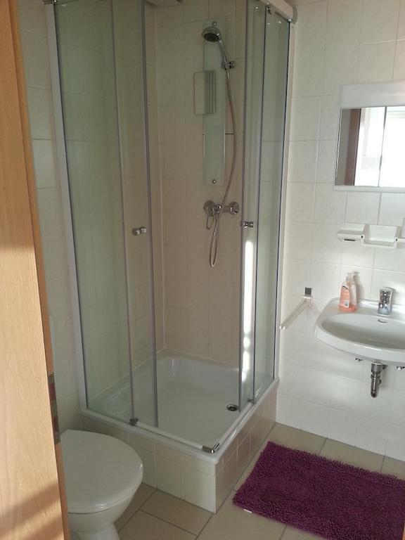 Ferienwohnanlage Bruckner Appartement Rostock Kamer foto